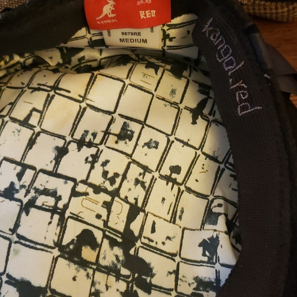 RARE Kangol Red wool flat cap with ribbon detail - Picture 2 of 3